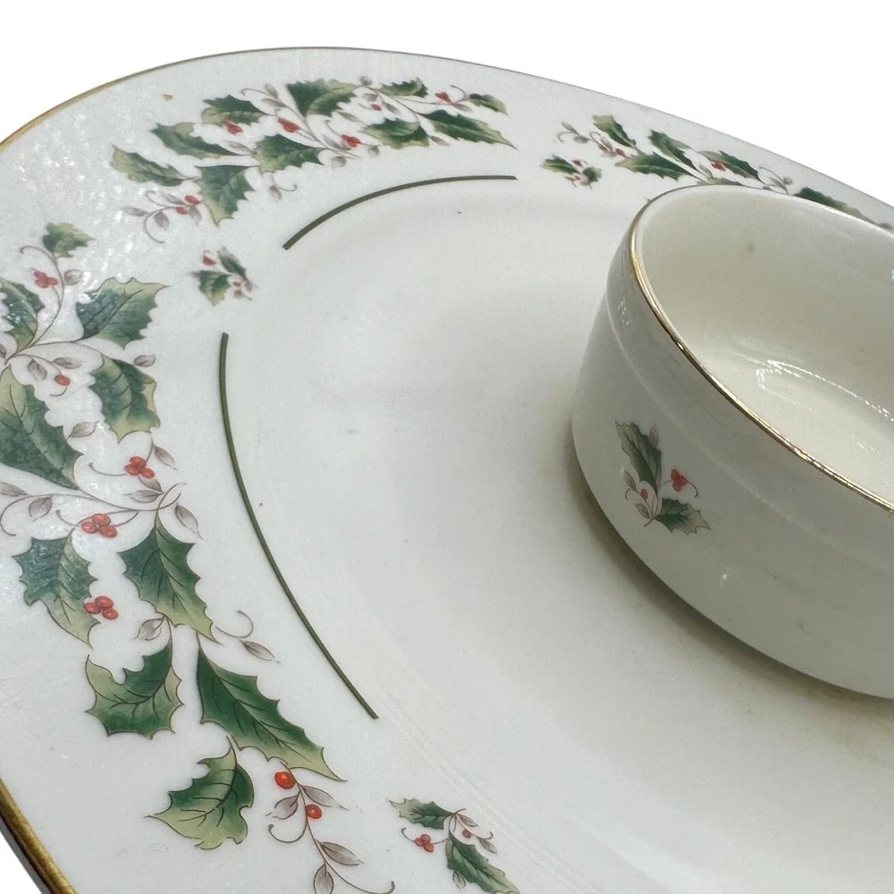 Fine China Japan Christmas Holly Berry Chip‎ and Dip Serving Set Gold Trim 1pc